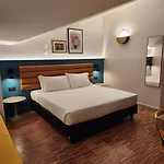 Imperial 4*